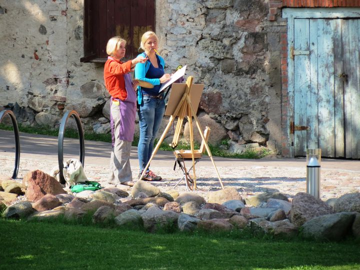 Kandavā norisinās ikgadējais mākslas plenērs /FOTO/