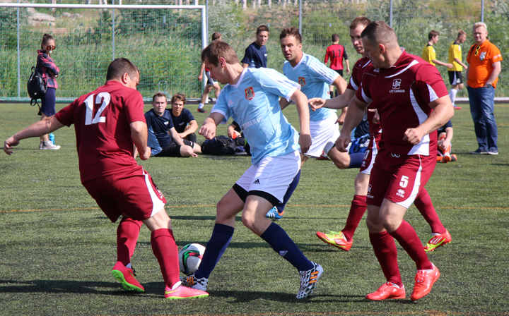 Tukumā aizvadīts Latvijas minifutbola čempionāta posms /FOTO/