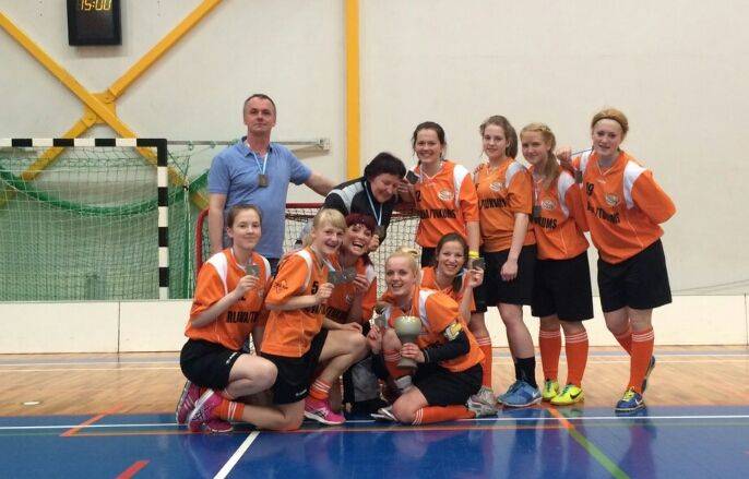 «Irlava/Tukums» florbolistes Valkā