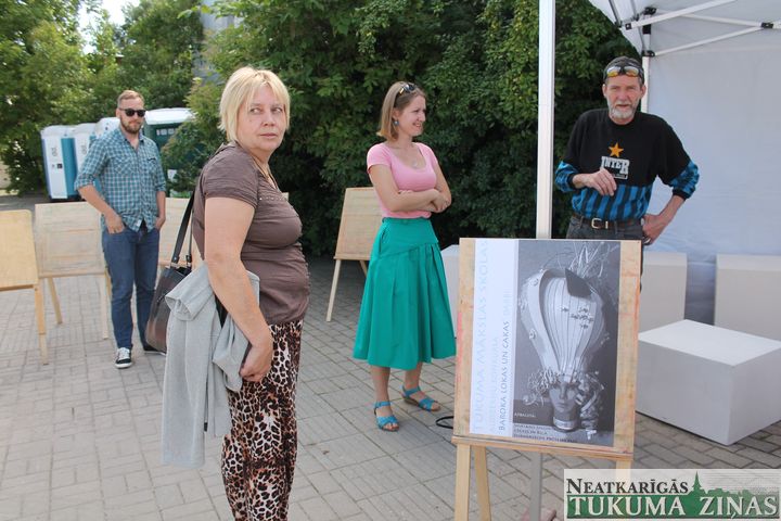 Tukuma svētki sākas! /FOTO/
