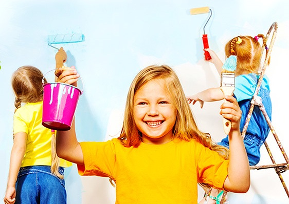 Atvērti krāsu nodošanas punkti Latvijas daudzbērnu ģimeņu atbalstam