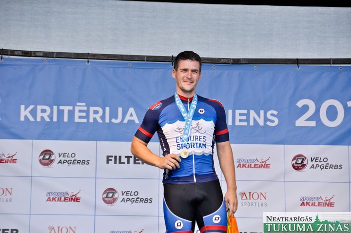 Jurim Visockim – trofeja!