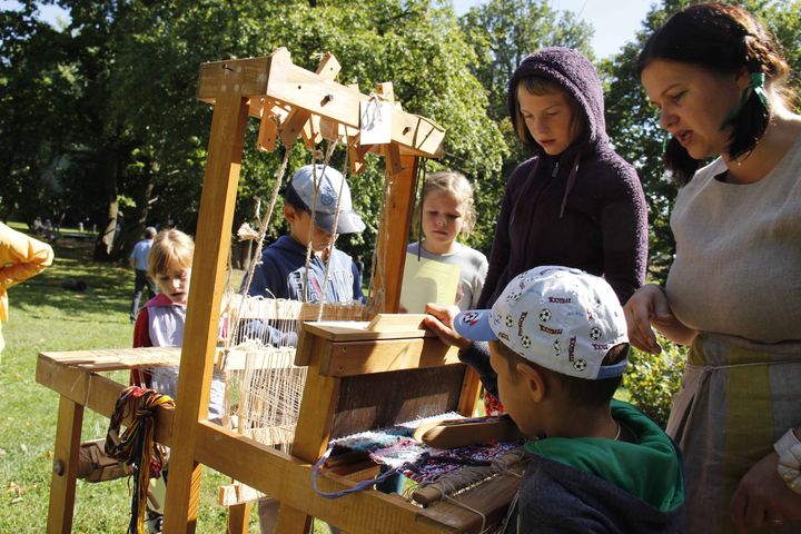 Gadskārtējie Pasaku svētki Džūkstē /FOTO/