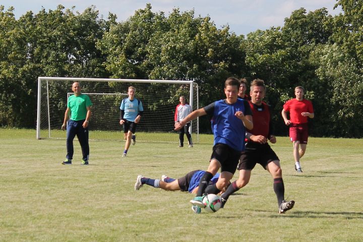 Jaunpilī atklāts atjaunotais futbola laukums /VIDEO/