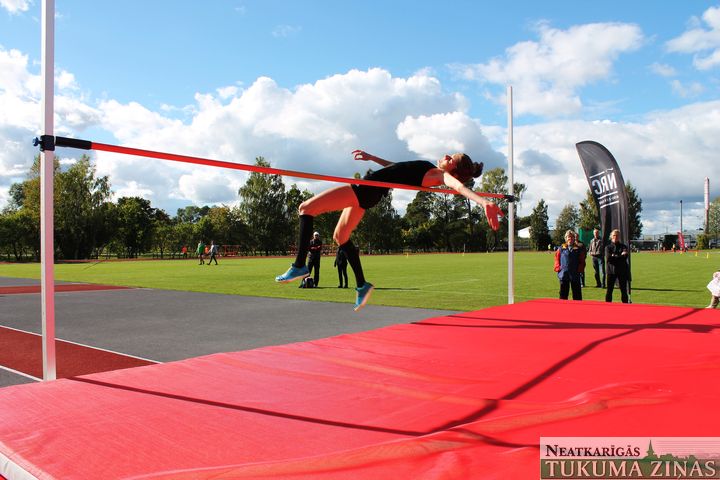 Vieglatlētikas sezonas noslēgums Tukumā