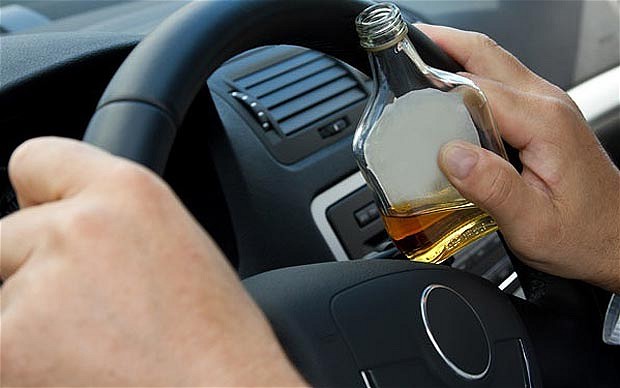 Arvien vairāk notiek dažādas autoavārijas – alkohola un neuzmanības dēļ