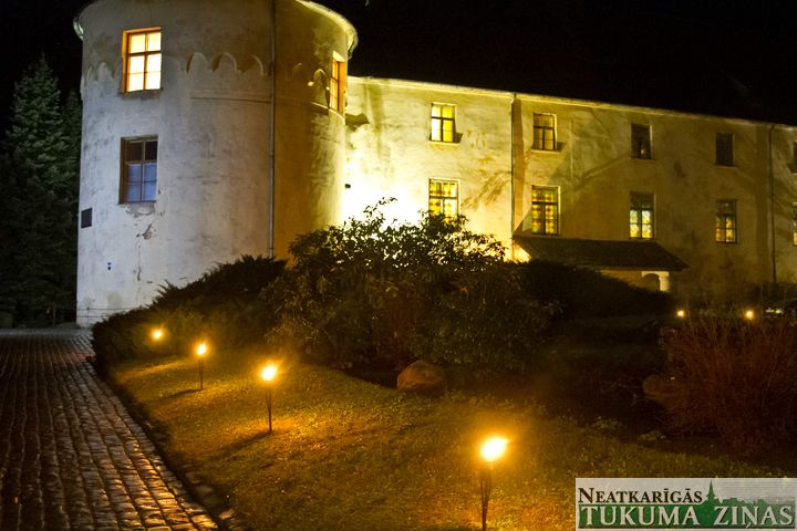 Kā valsts svētkus aizvadīja Jaunpils novadā /FOTO/