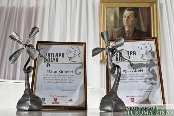 Jaunmoku pilī pasniegta Žaņa Katlapa balva