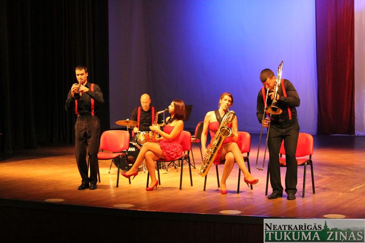 Slampē izskanējis pasākums «Manai Latvijai» /FOTO/