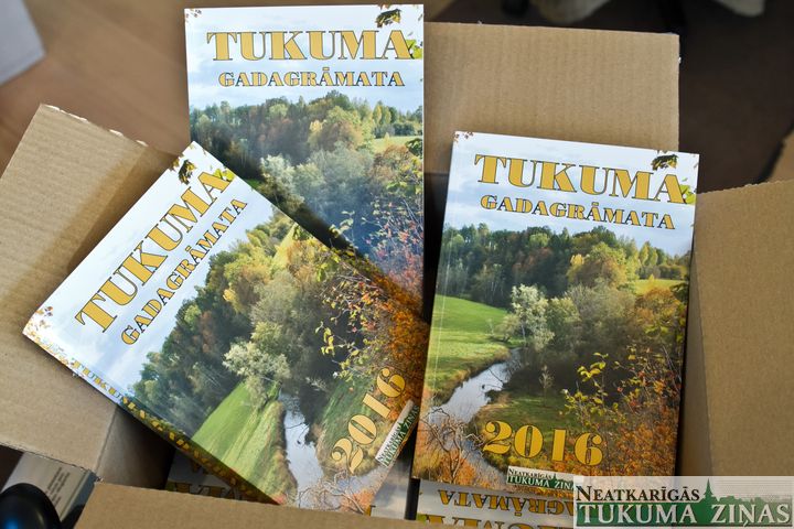 Iznākusi jaunā «Tukuma gadagrāmata 2016»