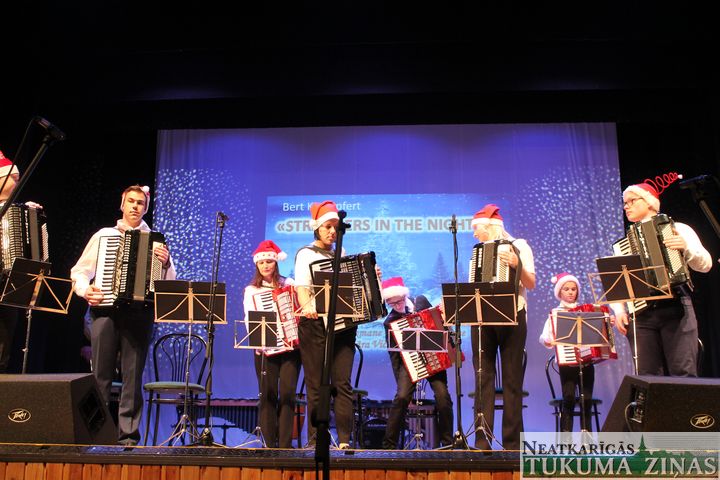 Tukuma Mūzikas skola aizvadījusi gada lielāko sarīkojumu /FOTO/