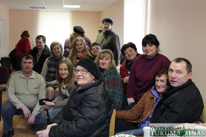 Bērzciems negrib būt Engures novada aste