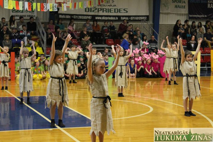 Ritmikas diena Kandavā – jau 34. reizi /FOTO/