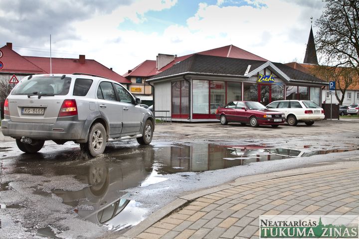 Kādi būs Tukuma novada autoceļu, ielu, ietvju un ēku pagalmu remonti šogad?