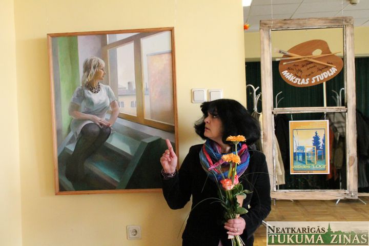 Tukuma Tēlotājmākslas studijas izstāde kultūras namā /FOTO/