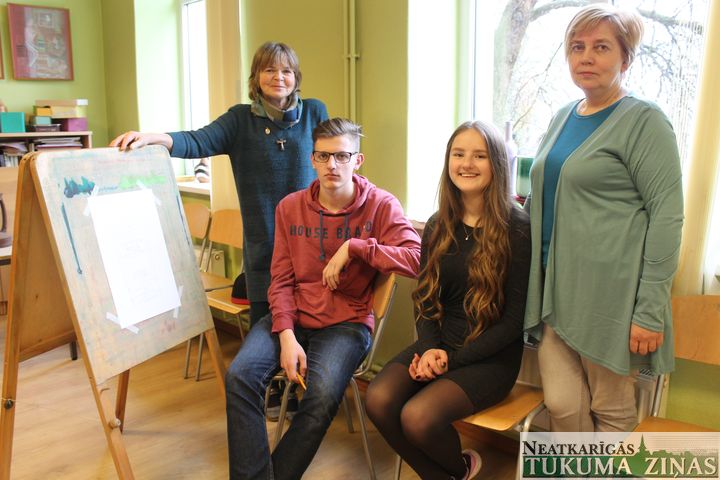 Tukuma jaunie mākslinieki saņem Kultūras ministrijas balvas