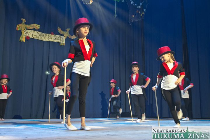 «Kustību festivālā» Jaunpilī /FOTO/