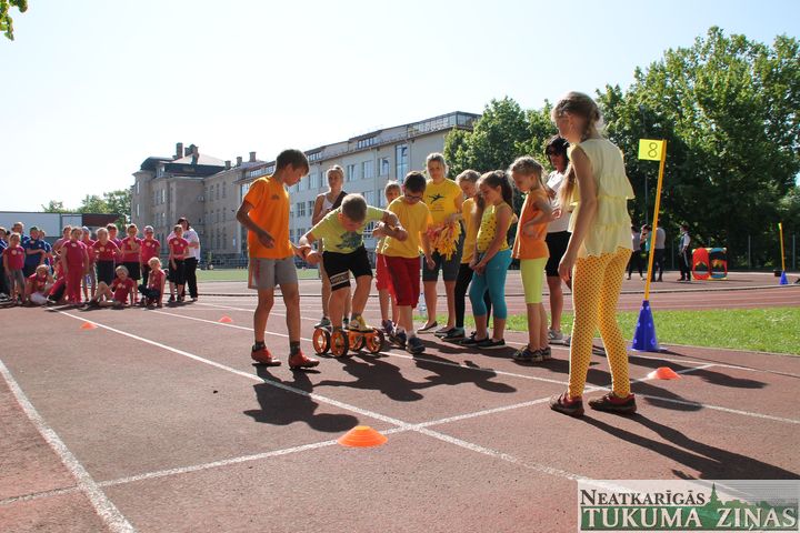 Olimpiskā diena Tukuma 2. pamatskolā