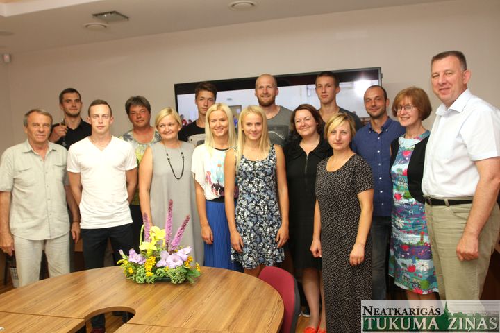 Tukuma novada dome pateicas Latvijas olimpiādes medaļniekiem