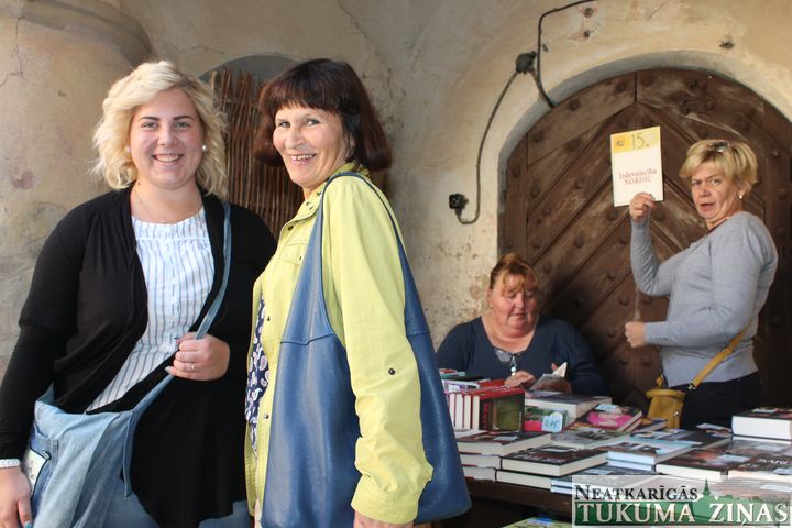 Jaunpilī aizvadīti XV Grāmatu svētki /FOTO/