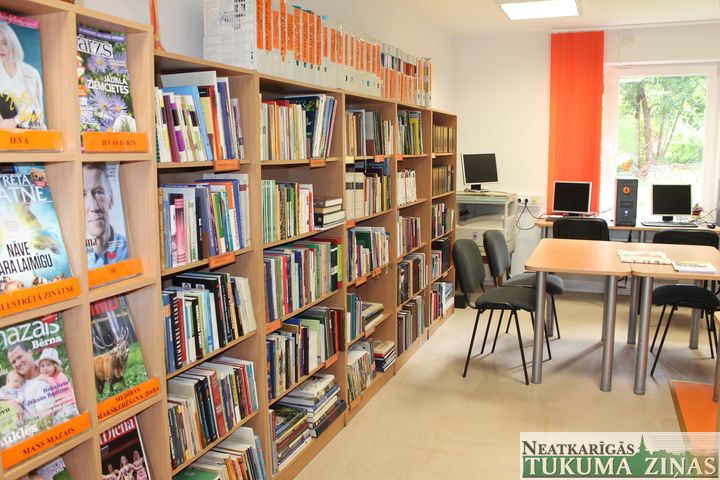 Kandavas bibliotēka – jaunās telpās