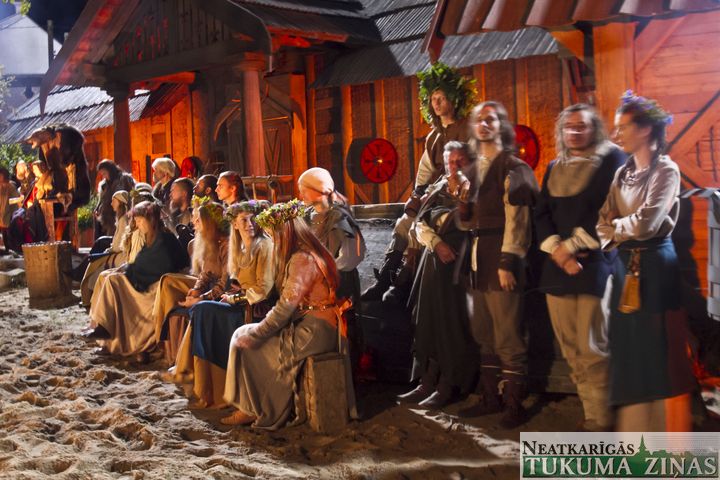 Slampē sākusies latviešu mākslas filmas «Nameja gredzens» uzņemšana /FOTO/