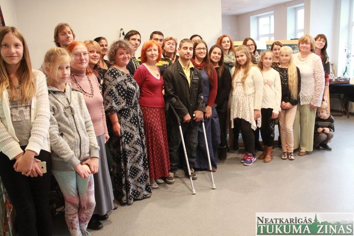 Biedrībā «Ligzda» simtiem tukumnieku apguvuši dažādas prasmes