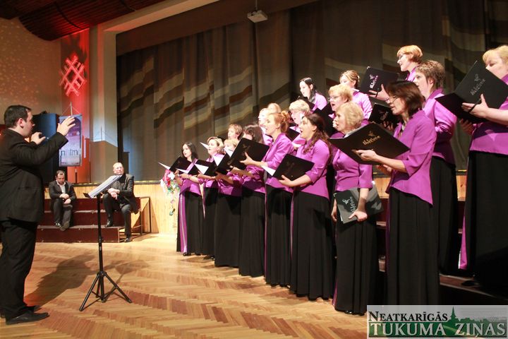 Tukuma sieviešu korim «Noktirne» – 45 /FOTO/