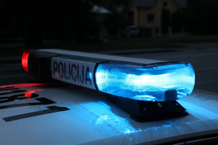 Tukumā notikusi pakaļdzīšanās dzērājšoferim bez autovadītāja tiesībām