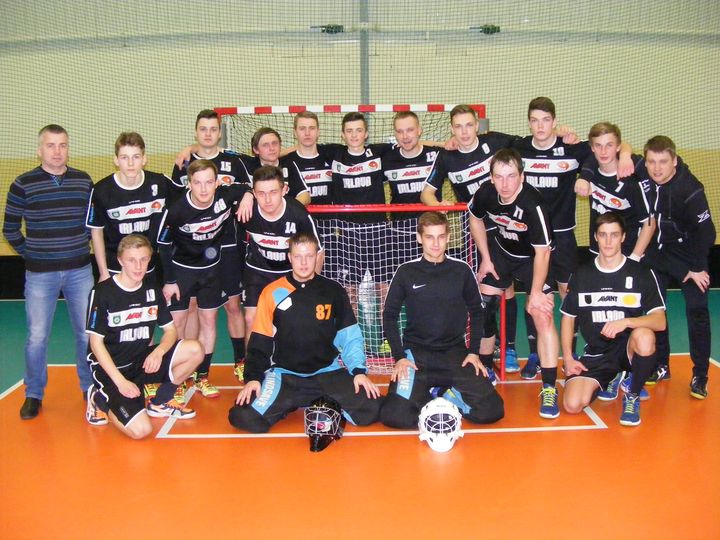 Irlavas florbolisti 1. līgu noslēdz 10. vietā /FOTO/