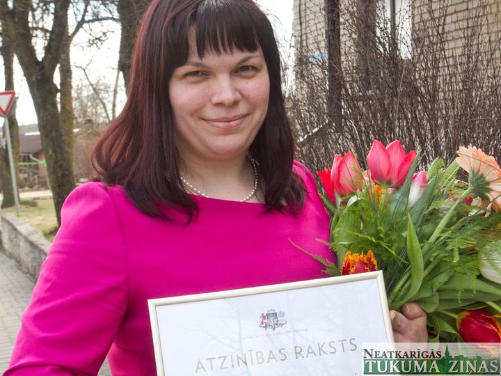 Viens no labākajiem sociālajiem darbiniekiem Latvijā – tukumniece Jeļena Hodakovska-Migunova