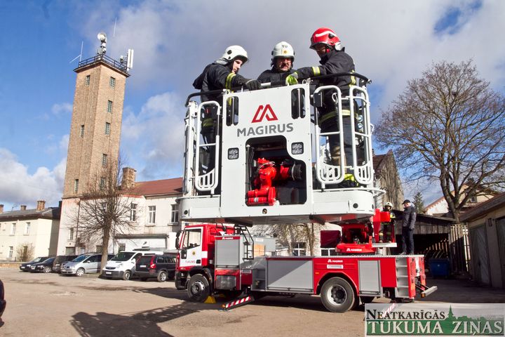 Tukuma ugunsdzēsējiem – jauna tehnika