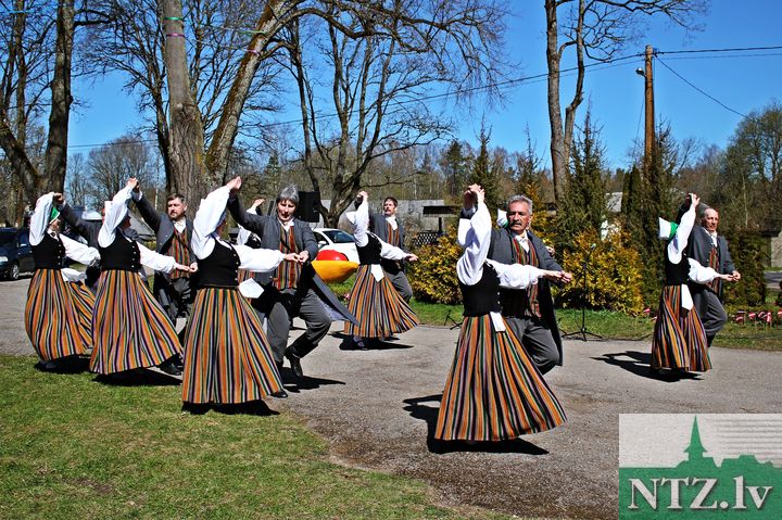 Valsts svētki Irlavā /Foto/