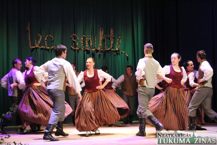 Svētki Jaunpils novadā aizvadīti godam /FOTO/