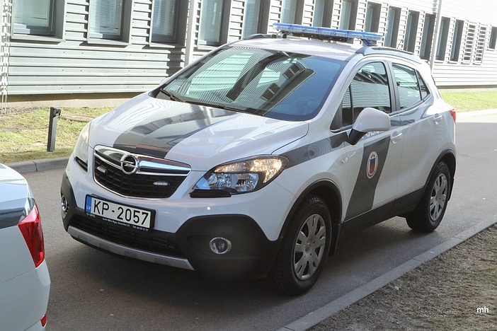 Svētkos policija veiks pastiprinātu ceļu satiksmes uzraudzību