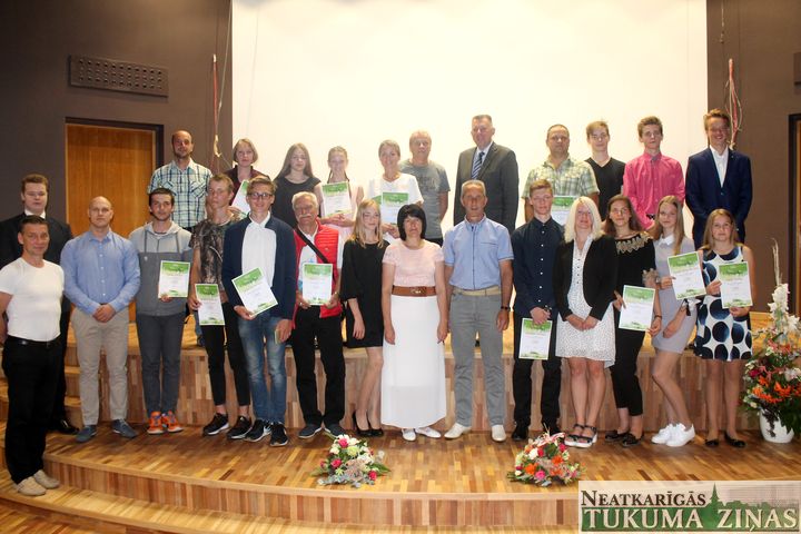 Tukuma vadība sveic Jaunatnes olimpiādes dalībniekus