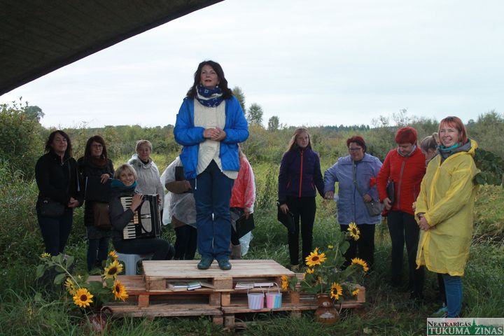 Dzejas dienām veltīts pasākums «Sirds uz perona»