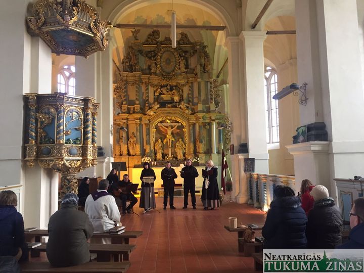 Iniciatīvai «Gaisma Latvijai» pievienojas arī Lestenes baznīca