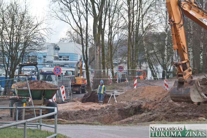 Ziema būvdarbiem Tukumā netraucē