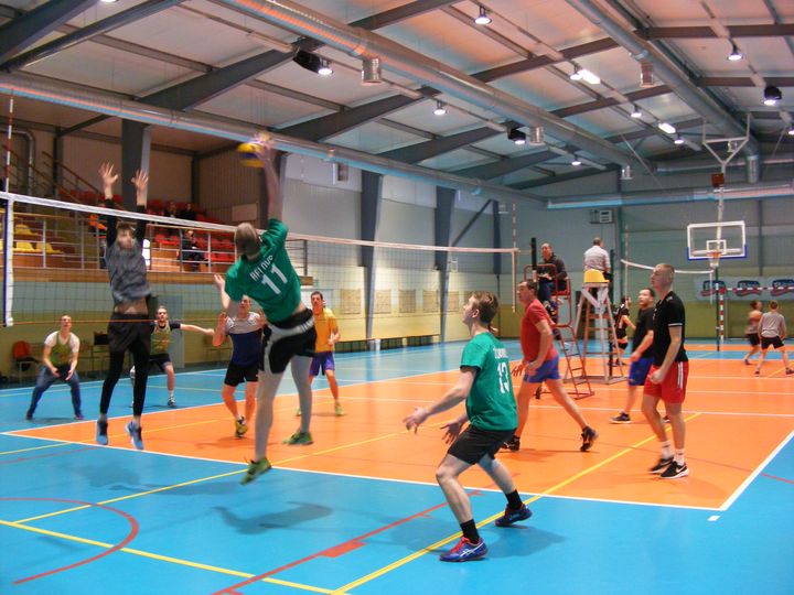 Tradicionālajā Irlavas svētku volejbola turnīrā uzvar «Ibītis» /FOTO/