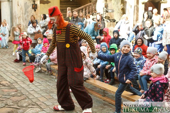 Jaunpilī aizvadīts gadskārtējais kustību festivālā /FOTO/