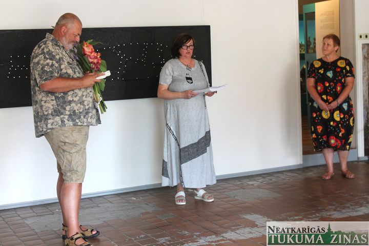 Galerijā «Durvis» atklāta Edgara Vērpes izstāde