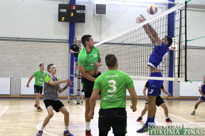 Sesto reizi aizvadīts Riča piemiņas kauss volejbolā