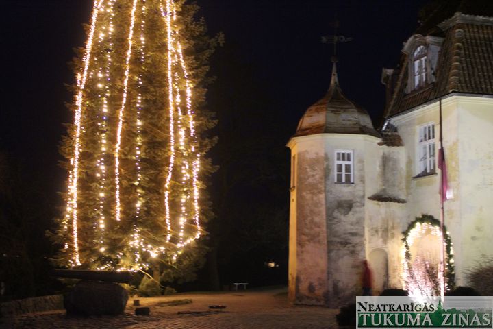Iededz eglītes Tukumā, Jaunpilī un Lapmežciemā