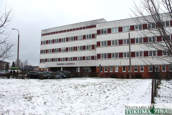 Par projektiem un jaunajiem kadriem «Tukuma slimnīcā»