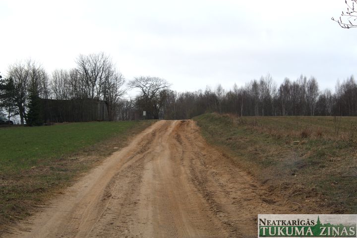 Ko darīt, ja ceļš nav izbraucams?!