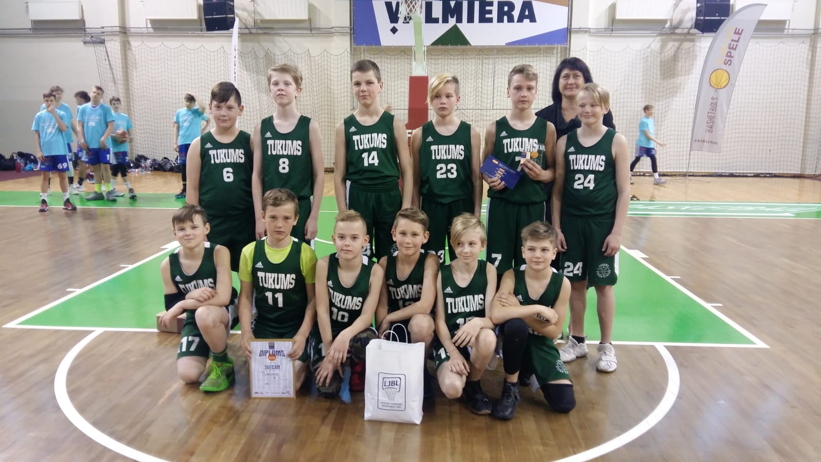 Tukuma U-12 basketbola komanda iegūst ceturto vietu
