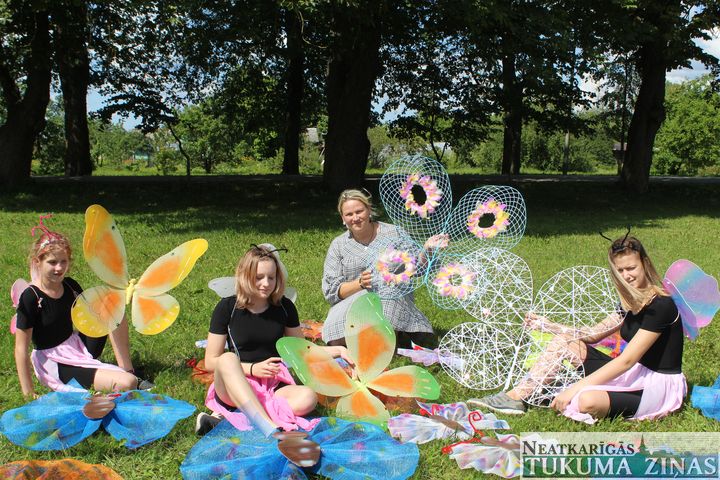 Pūrenieki atzīmē alejas dzimšanas dienu un svinēs   svētkus ciemos