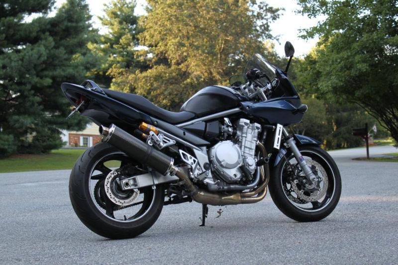 Neveiksmīgi mēģina aizmukt no likumsargiem