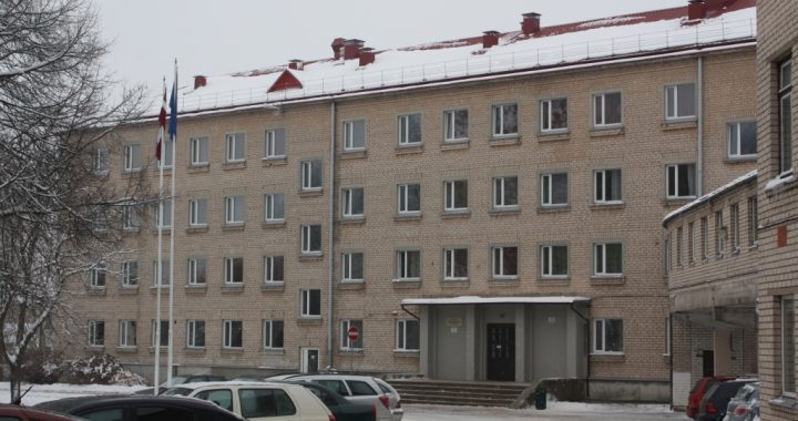 Kandavas Reģionālās vidusskolas zāle – avārijas stāvoklī